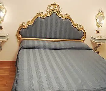 Hotel Vecellio Venice On The Lagoon 3*,