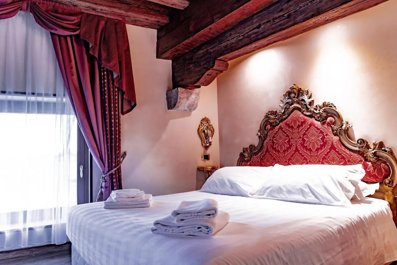 Hotel Vecellio Venice On The Lagoon